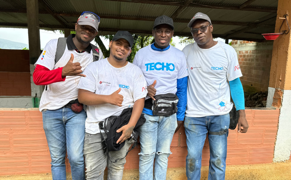 Le 16 mai, des bénévoles de Nexans ont aidé la communauté de Camino del Minero.