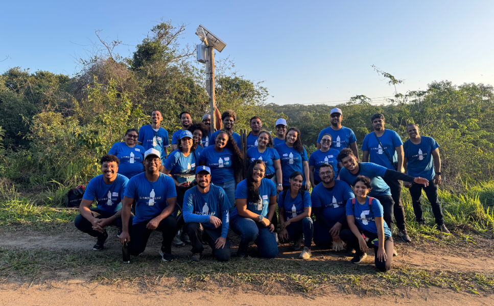 Ensemble, plus forts