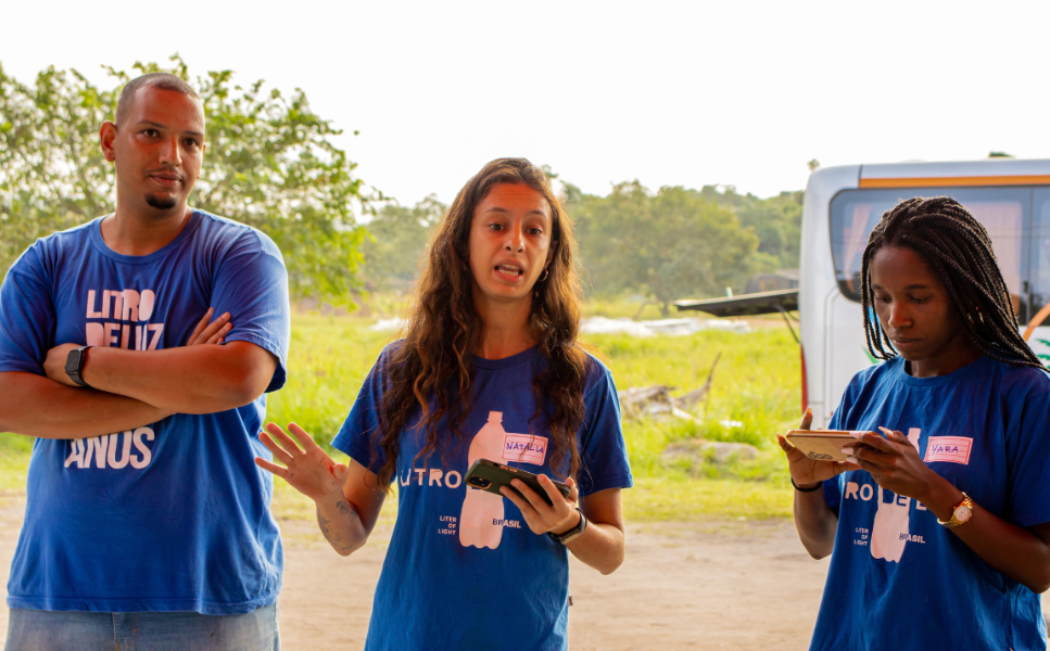 Natalia Scarabotto (middle) is the social transformer of the action, responsible for community engagement