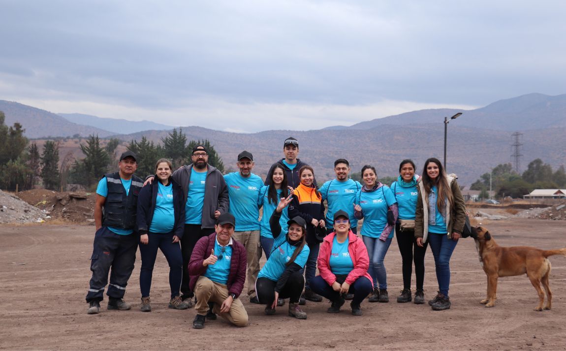 Madeco by Nexans volunteers in Santiago de Chile with TECHO