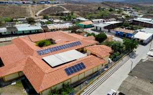 View of the photovoltaic installation on the roof of the Suyo Medical Center